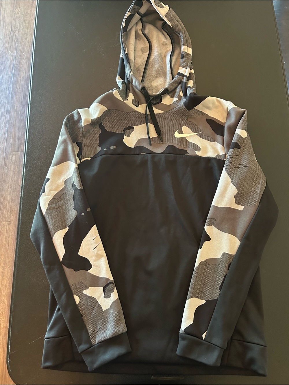 Nike Men's Black and Camouflage Hoodie